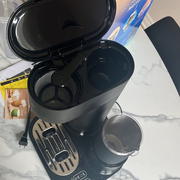 Mr. Coffee 4-in-1 Single-Serve Latte, Iced, and Hot Coffee Maker - Picture 5 of 8